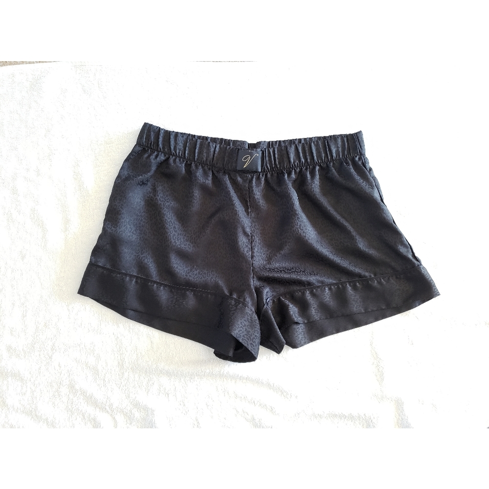 Victoria's Secret Sleepwear and Lingerie Short in Black Leopard Print